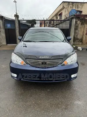 Toyota Camry 2.4 XLE 2005 Blue