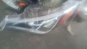 Hyundai Santa 2015 Headlight