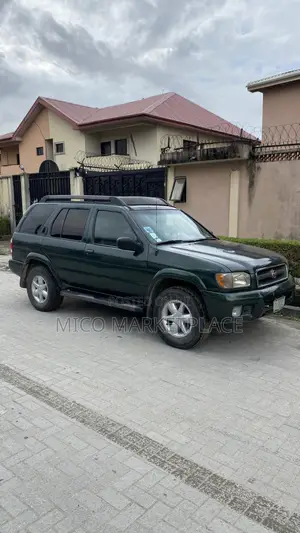 Nissan Pathfinder SE AWD SUV (3.5L 6cyl 4A) 2002 Green