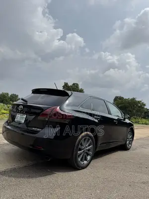 Toyota Venza XLE 2012 Black