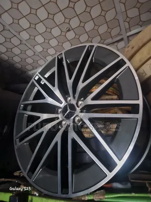 Upgrade Your Mercedes W166 GLE GL With Premium 21” Alloy Rims