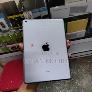 Apple iPad 9.7 32 GB Silver