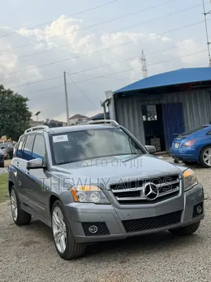 Mercedes-Benz GLK-Class 350 4MATIC 2011 Gray