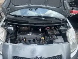 Toyota Yaris 2008 Gray