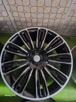 Range Rover Evoque and Velar 22'inch Rims