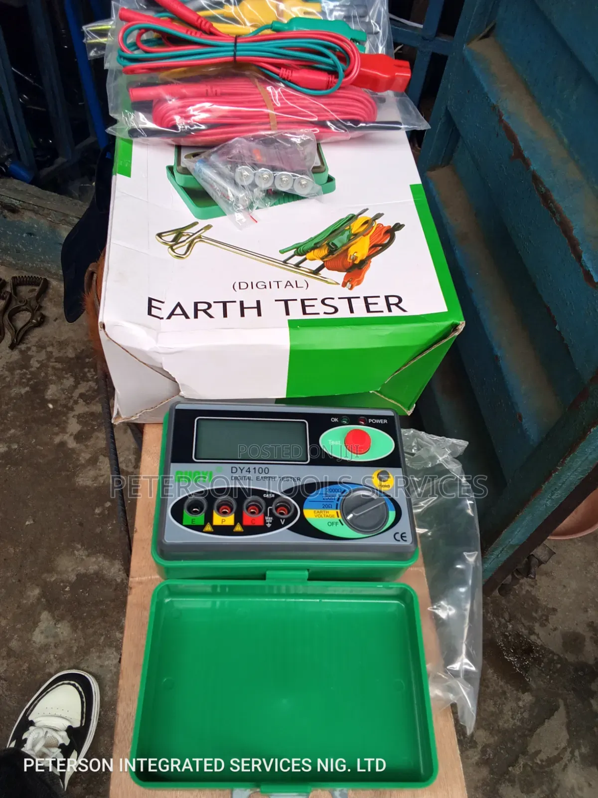 Digital Earth Tester
