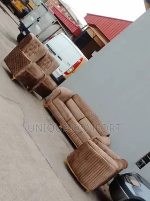 Brand New Top Quality 7 Seaters Luxury Sofa Set (3,2,1,1) Seaters
