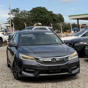 Honda Accord Touring 4dr Sedan FWD (3.5L 6cyl 6A) 2016 Gray