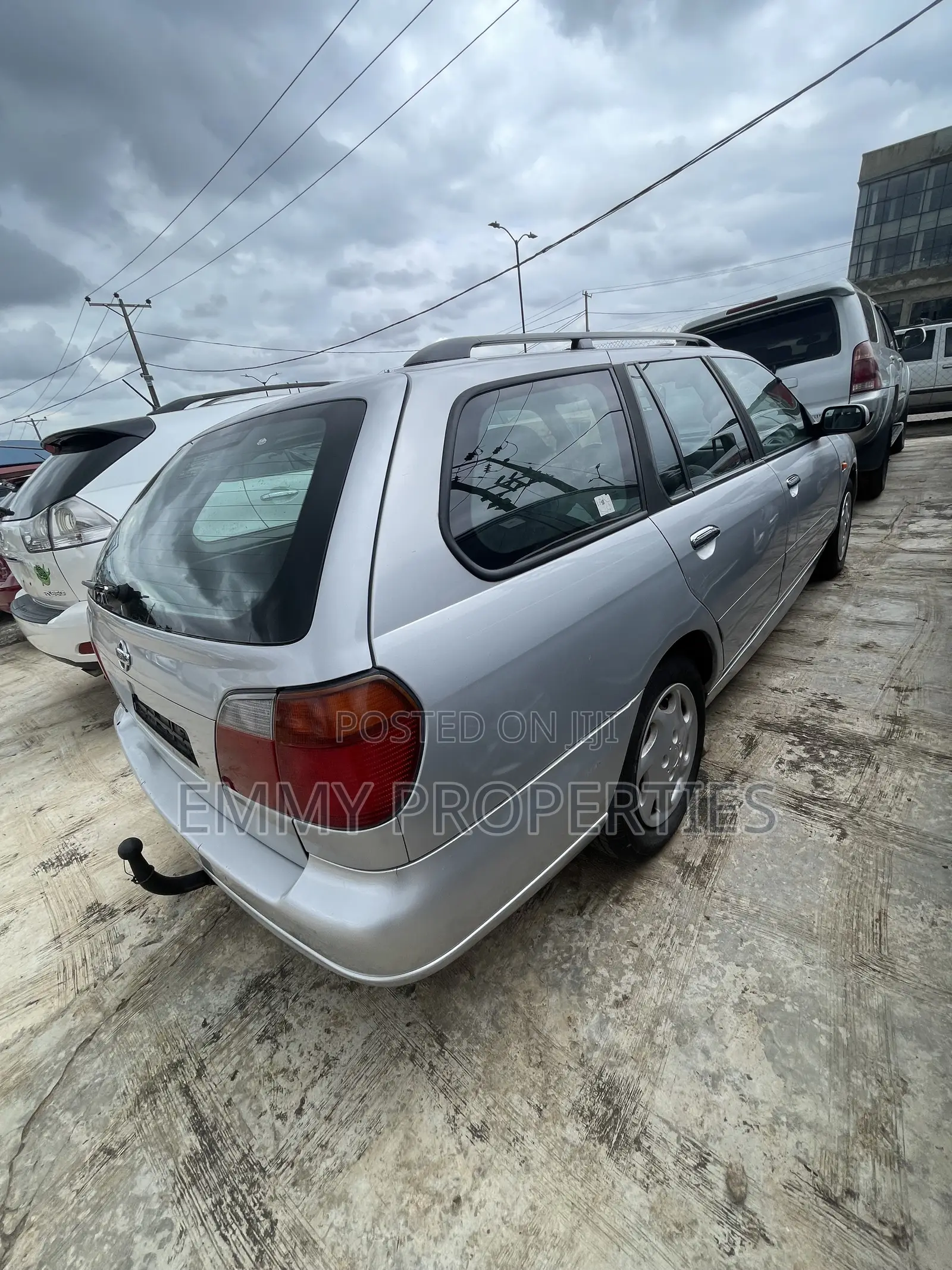 Nissan Primera Wagon 2000 Silver
