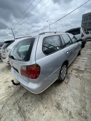 Nissan Primera Wagon 2000 Silver
