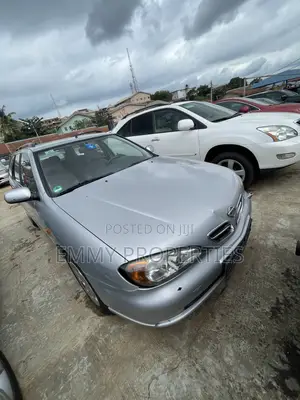 Nissan Primera Wagon 2000 Silver