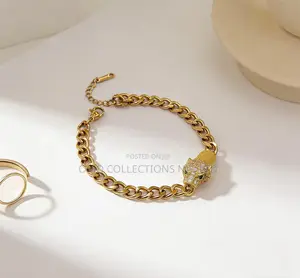 Exquisite Women’s Classy Bracelet – Gold Fashion Bracelet for Ladies