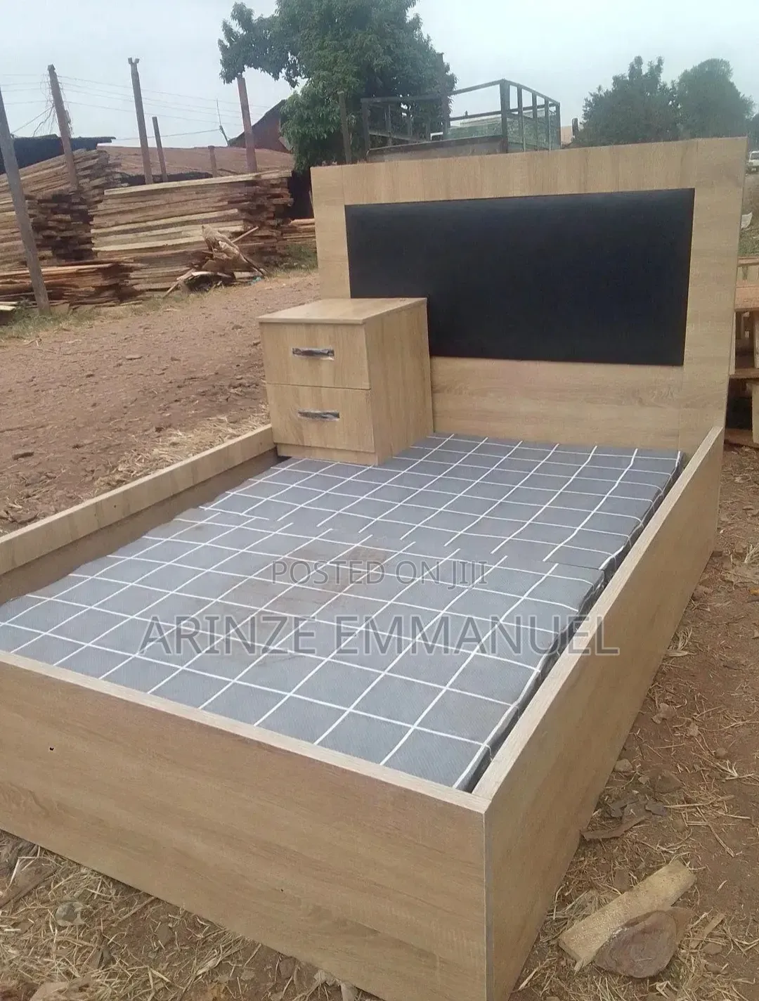 Bed Stand/Frame