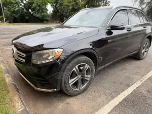 Mercedes-Benz GLC-Class 2016 Black