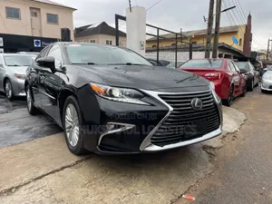 Lexus ES 2018 Black