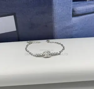 Exquisite Women’s Luxury Bracelet – Elegant Silver Bracelet for Ladies