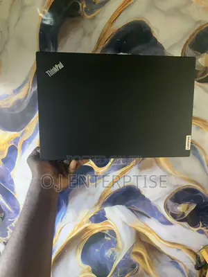 Laptop Lenovo ThinkPad E15 8GB AMD Ryzen 5 SSD 256GB