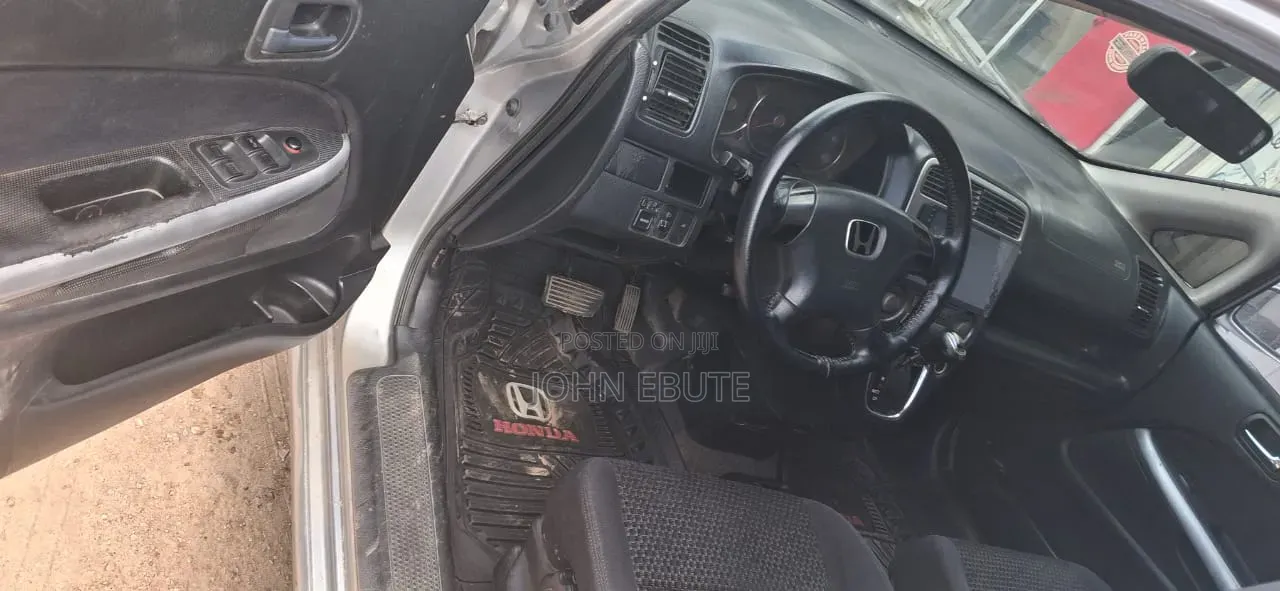 Honda Stream 2007 Silver