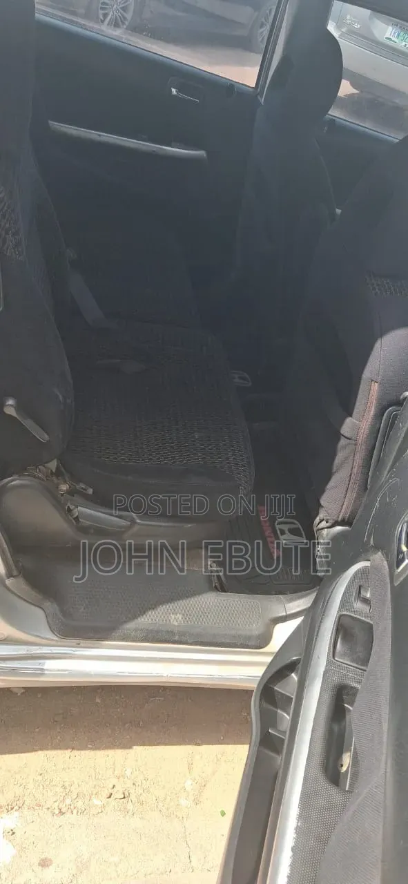 Honda Stream 2007 Silver