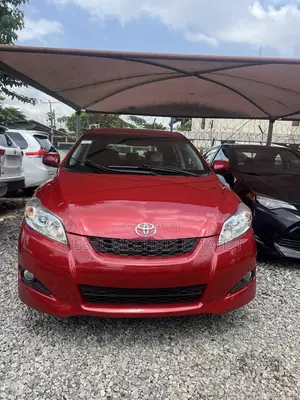 Toyota Matrix S Hatchback FWD (2.4L 4cyl 5A) 2013 Red