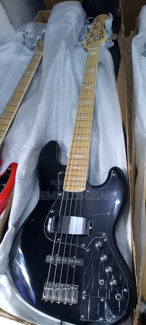 Fender 5strings Bass Guitar
