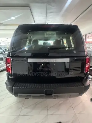 New Toyota Land Cruiser Prado 2025 Black