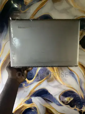 Laptop Lenovo IdeaPad 1 4GB Intel Core i3 SSD 512GB