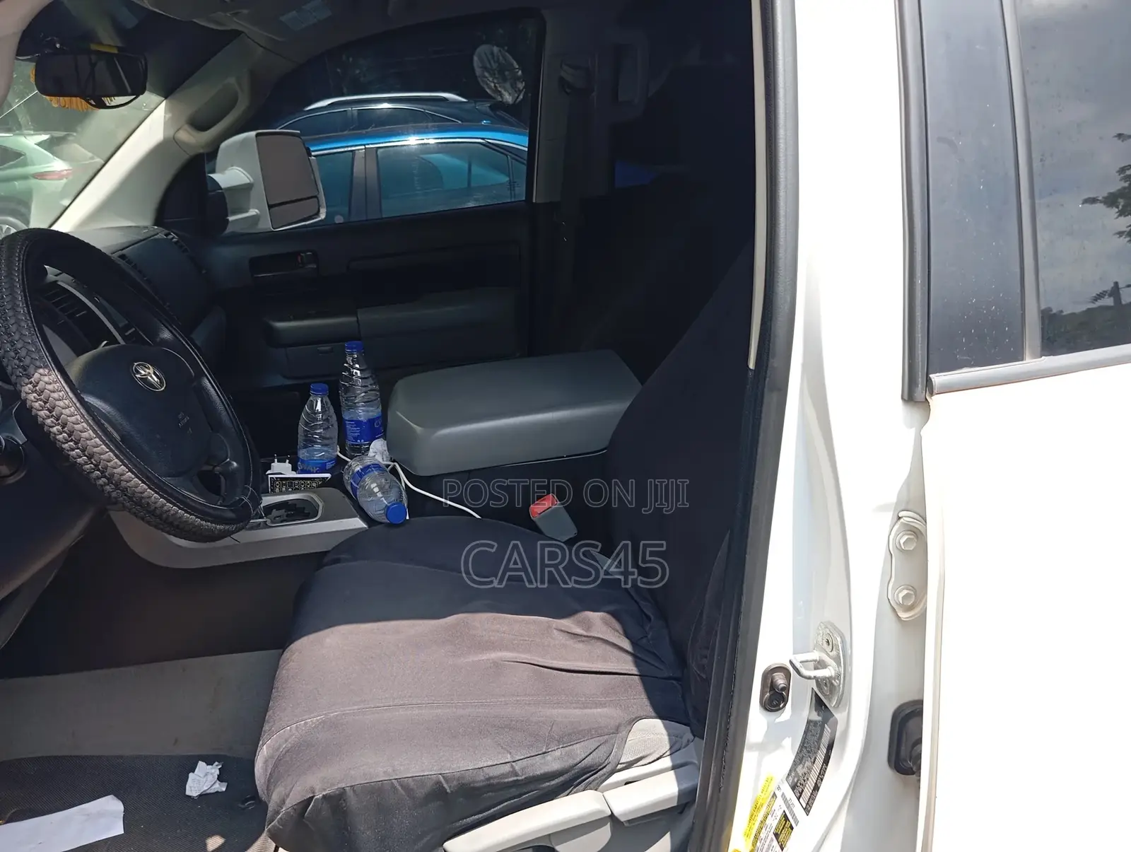Toyota Tundra 2011 White