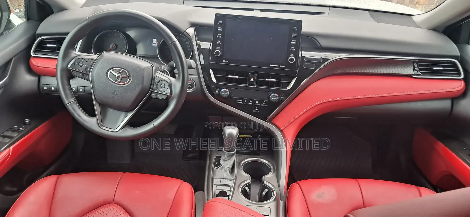 Toyota Camry 2023 White