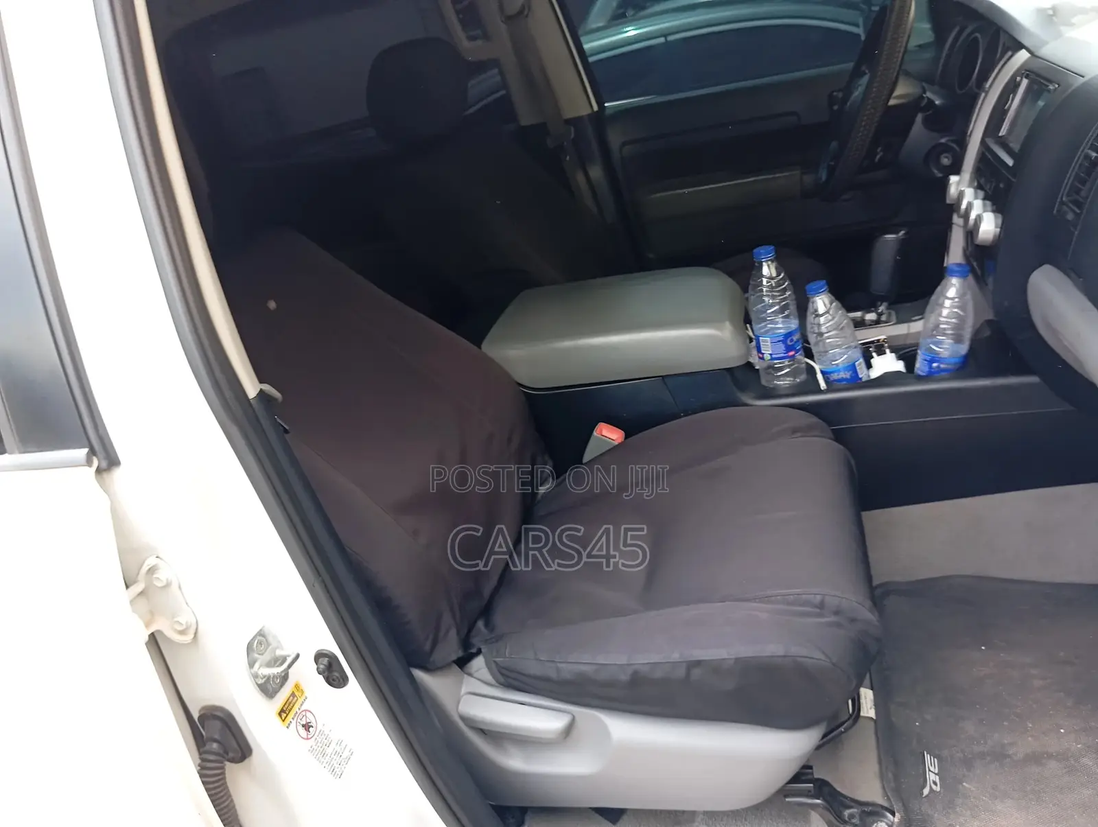Toyota Tundra 2011 White