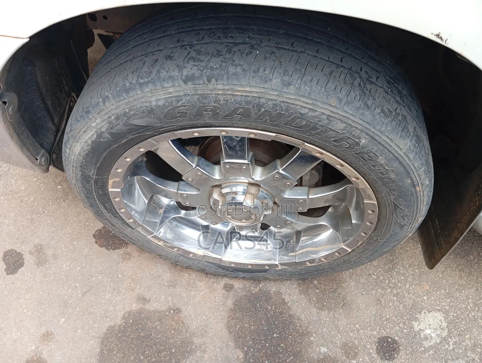 Toyota Tundra 2011 White