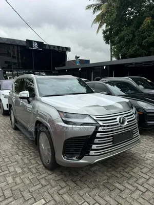 Lexus LX 2025 Silver