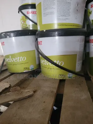Velveto. Silkcoat