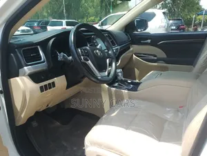 Toyota Highlander 2017 White