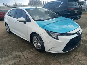 Toyota Corolla 2022 White