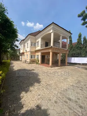 5bdrm Duplex in Sahara Estate, Gwarinpa for sale