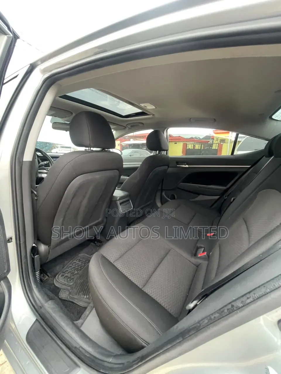 Hyundai Elantra 2019 Silver