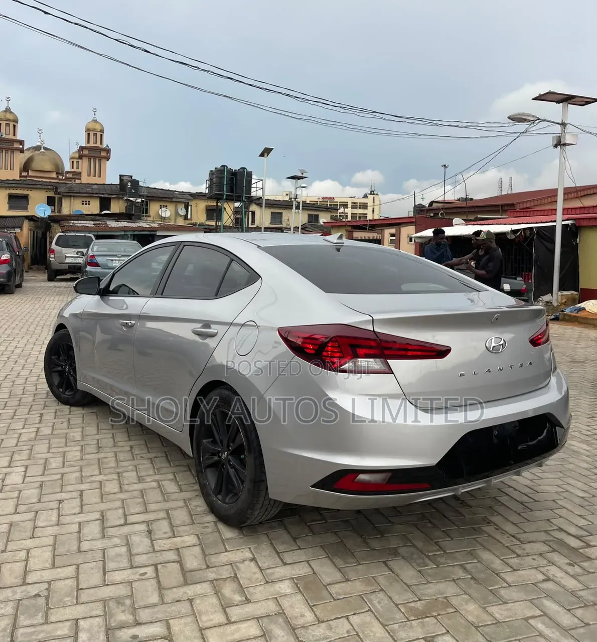 Hyundai Elantra 2019 Silver