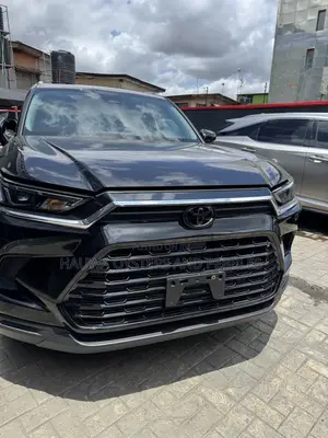 Toyota Grand Highlander 2024 Black