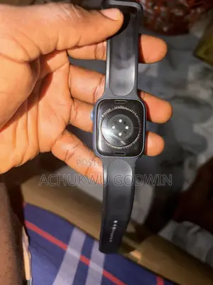 Apple Series 7