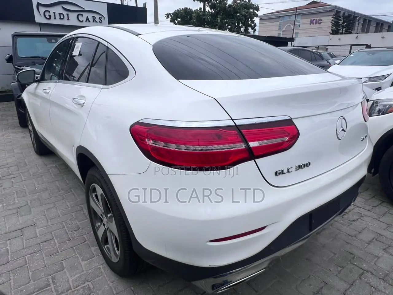 Mercedes-Benz GLC-Class 2017 White