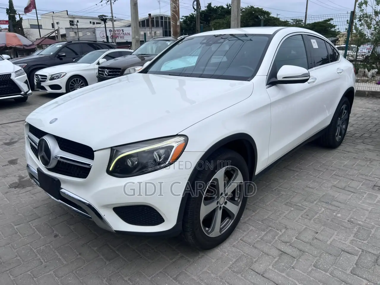 Mercedes-Benz GLC-Class 2017 White