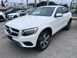 Mercedes-Benz GLC-Class 2017 White