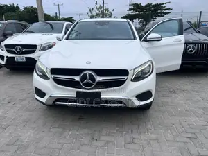 Mercedes-Benz GLC-Class 2017 White