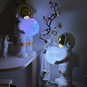 Astronaut Bluetooth Speaker