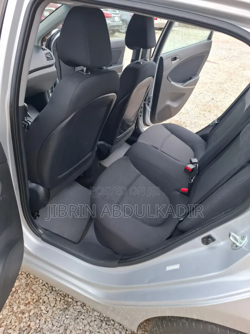 Hyundai Accent SE Hatchback 2017 Silver