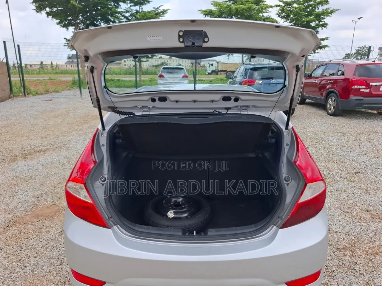 Hyundai Accent SE Hatchback 2017 Silver