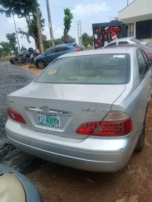 Toyota Avalon XL 2004 Silver