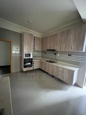 3bdrm Townhouse / Terrace in Lekki Right Lekki for rent