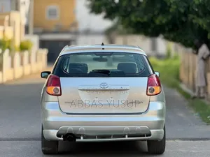Toyota Matrix 2006 Gold